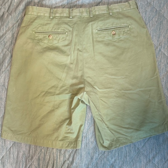 PETER MILLAR shorts. Size. 36. - Picture 4 of 6